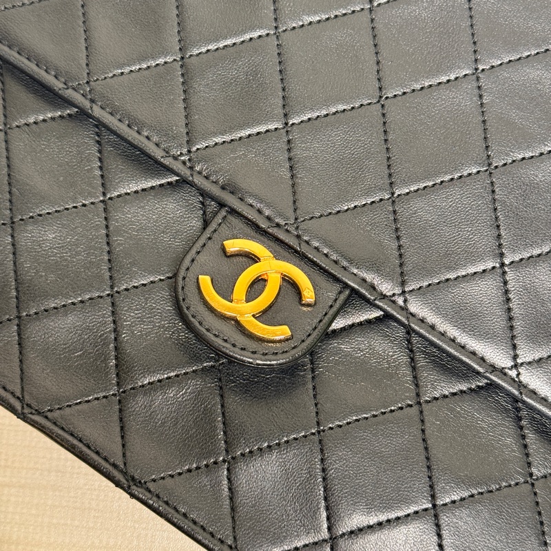 Chanel Vintage CF25 菱格羊皮信封包-13