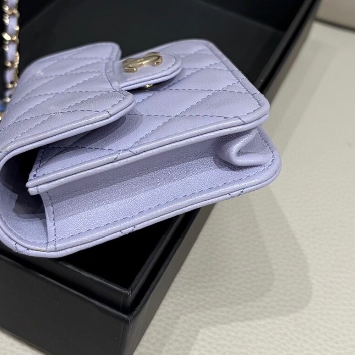【98新✨ 全網最低價】 31開帶卡 Chanel mini woc 香芋紫 金扣 羊皮 手柄斜挎包 王心凌同款(下單前先詢問庫存❗️）-2