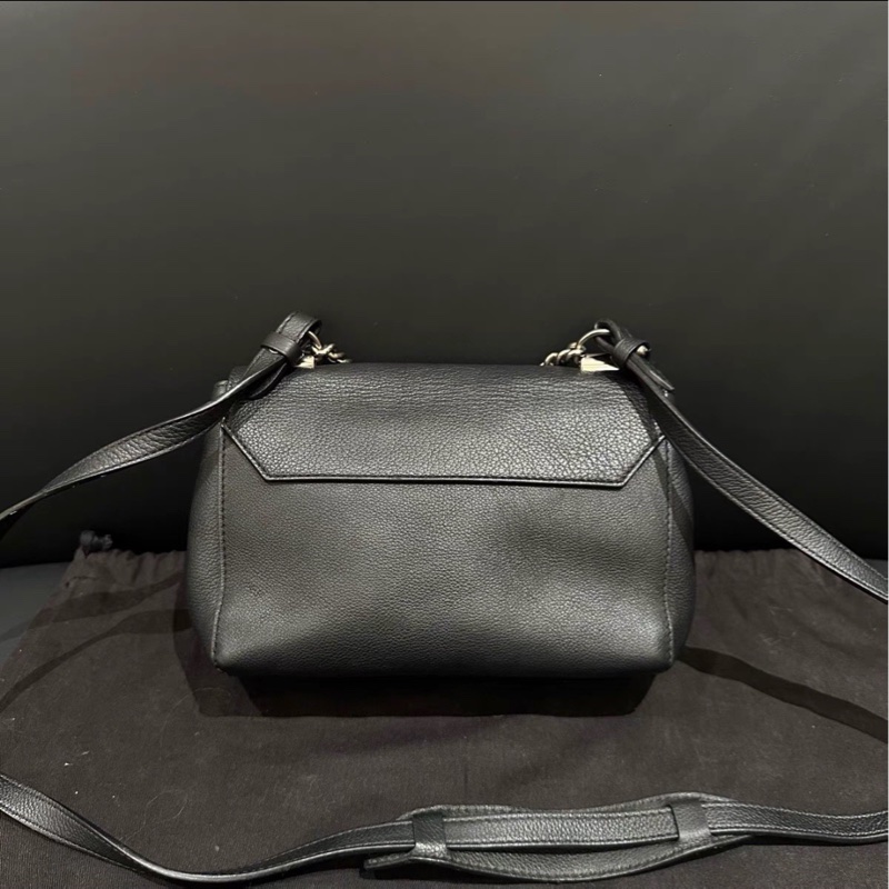 99新🆕日常款😍😍Lv路易威登黑銀小號lock me全皮鏈條包手提斜挎包-4