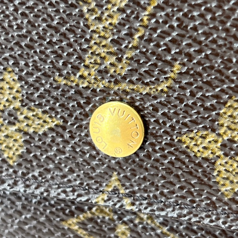 💗香緹國際精品💗 817 LV 三折短夾-3