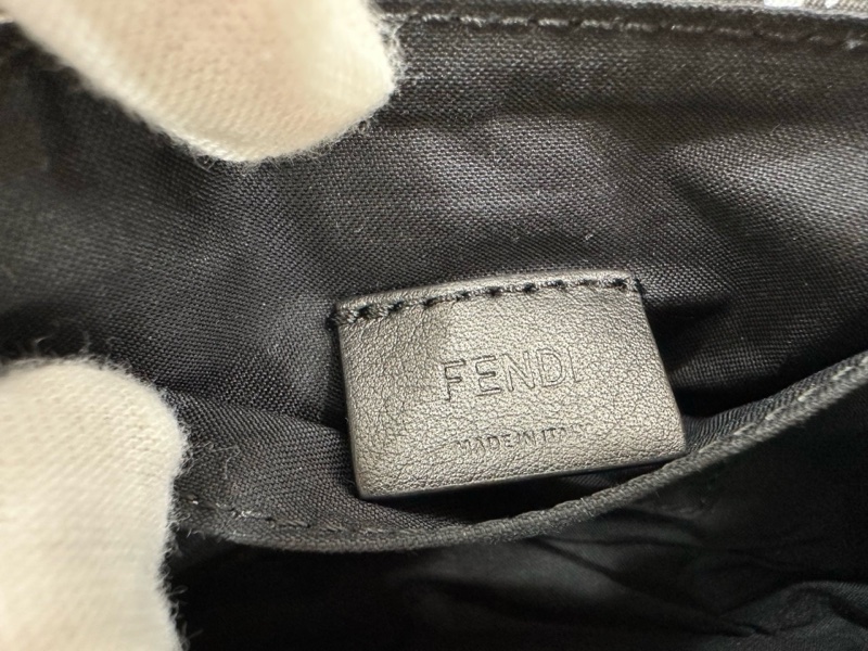 Fendi 芬迪 加州天空 聯名logo 法國包 尺寸18×10 肩斜背包-13