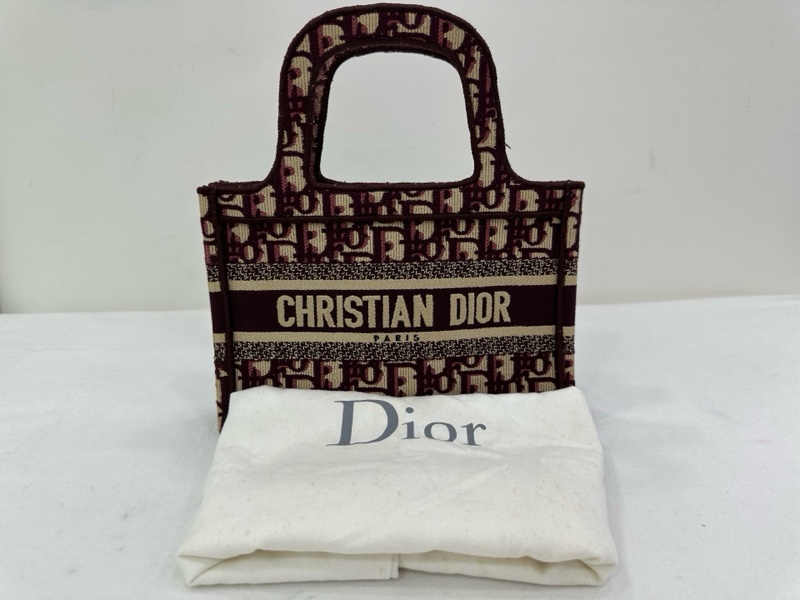 Dior迪奧刺繡款老花mini tote手提包,底長22厘米,19年編碼-1