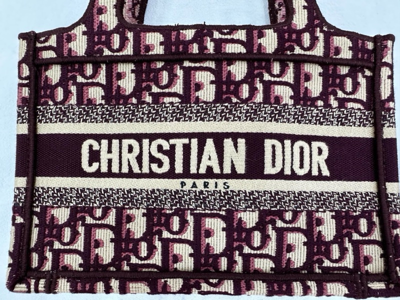 Dior迪奧刺繡款老花mini tote手提包,底長22厘米,19年編碼-3
