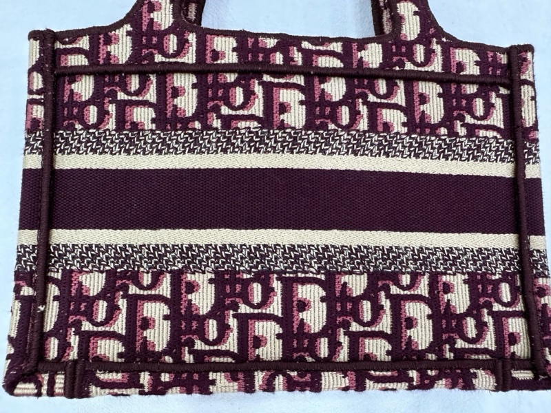 Dior迪奧刺繡款老花mini tote手提包,底長22厘米,19年編碼-4