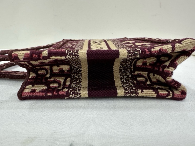 Dior迪奧刺繡款老花mini tote手提包,底長22厘米,19年編碼-7