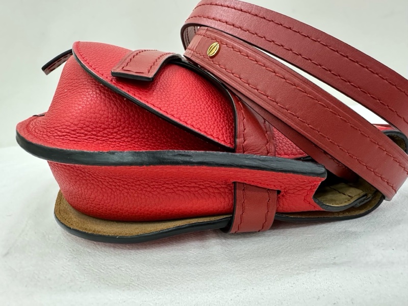 LOEWE/羅意威gate中型紅色馬鞍肩斜背包-3