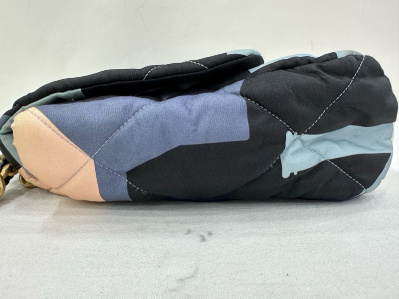 Chanel香奈兒帆布塗鴉19bag maxi大號 鐳射30開 尺寸:36*25*11-4