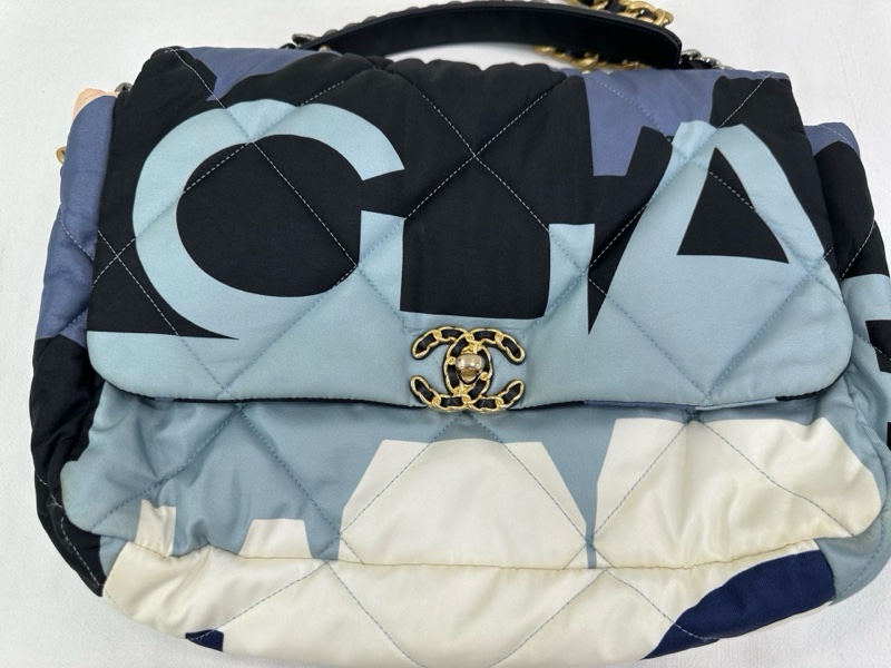 Chanel香奈兒帆布塗鴉19bag maxi大號 鐳射30開 尺寸:36*25*11-5