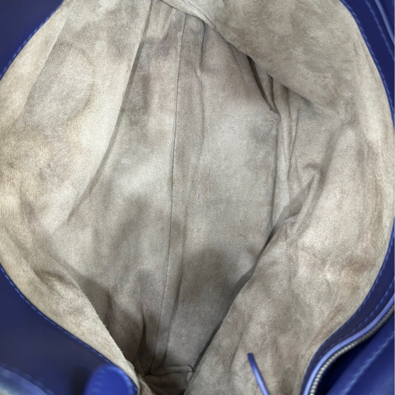 BV葆蝶家 編織鏈包 柔軟真皮,大小適中,耐用容納度高。手拎、肩背無壓力,特別適合通勤上班的一隻包-4