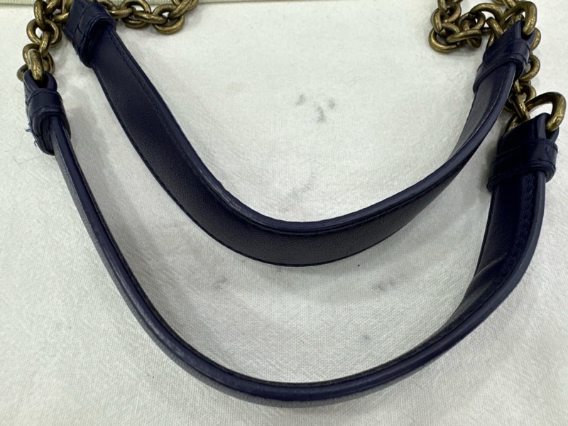 BV葆蝶家 編織鏈包 柔軟真皮,大小適中,耐用容納度高。手拎、肩背無壓力,特別適合通勤上班的一隻包-7