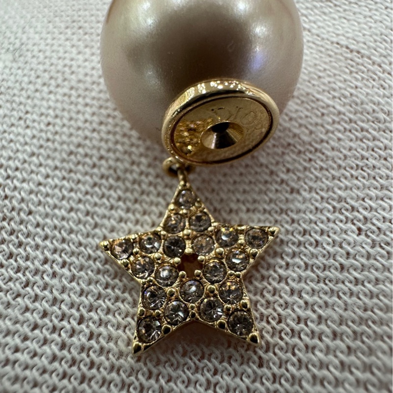 Dior金色珍珠cd耳環-1