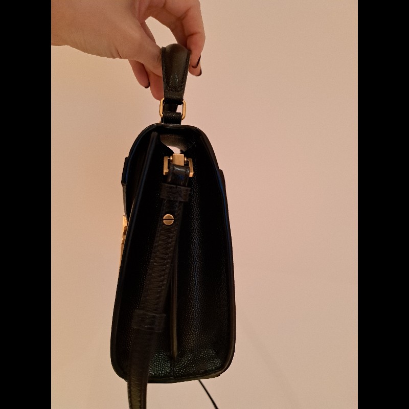 YSL 聖羅蘭Saint Laurent Cassandra粒面壓紋皮革迷你手挽袋
黑色-2