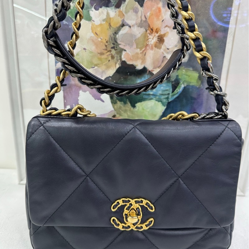 Chanel香奈爾深藍晶片19bag中號 原始成色非常好 包型好 大小適中 25 x 7.5 x 15.5-1