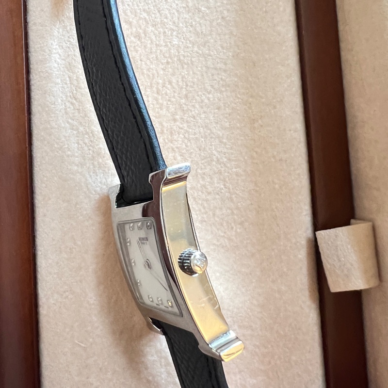 近全新二手-HERMÈS 愛馬仕經典不敗鑽錶Z-2