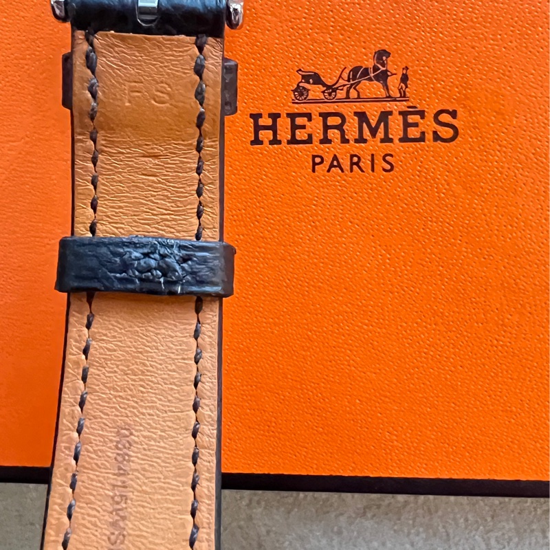 近全新二手-HERMÈS 愛馬仕經典不敗鑽錶Z-8