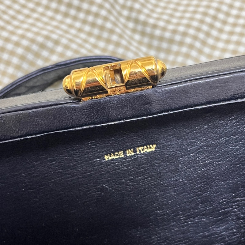 香奈兒 CHANEL Vintage 中古包 稀有V紋黑色羊皮斜背老香 古董包-11