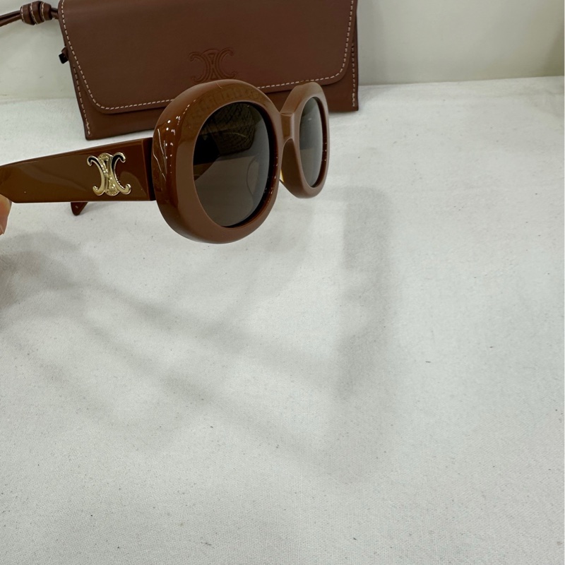 Celine赛琳新款焦糖色椭圆猫眼小框太阳镜-4