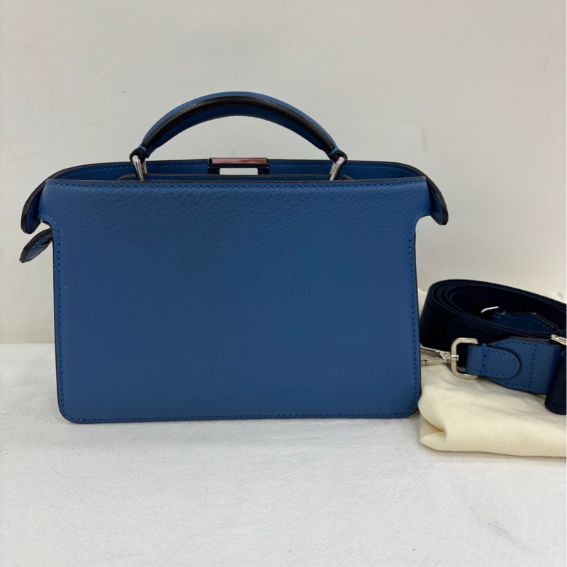 Fendi 芬迪peekaboo mini 尺寸23*14.5cm-1