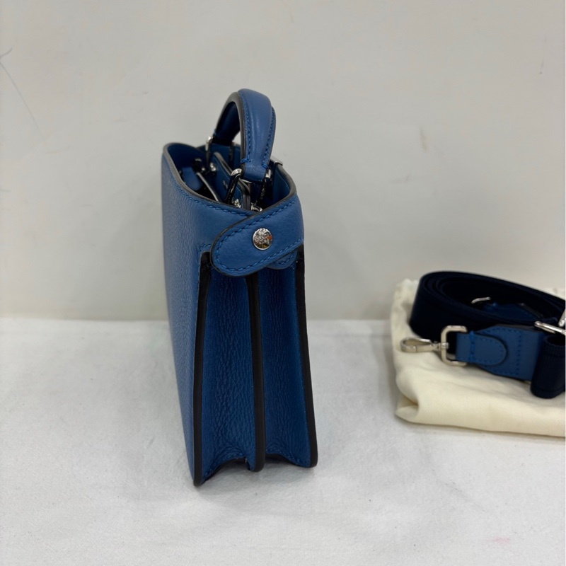 Fendi 芬迪peekaboo mini 尺寸23*14.5cm-2