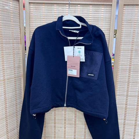 MiuMiu繆繆 25fw藍色半高領棉質短外套 拉鍊口袋抽繩運動外套 XS碼