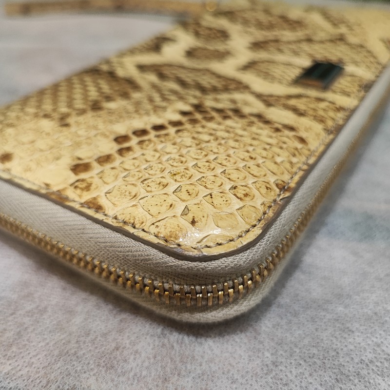 D & G Long Wallet-4