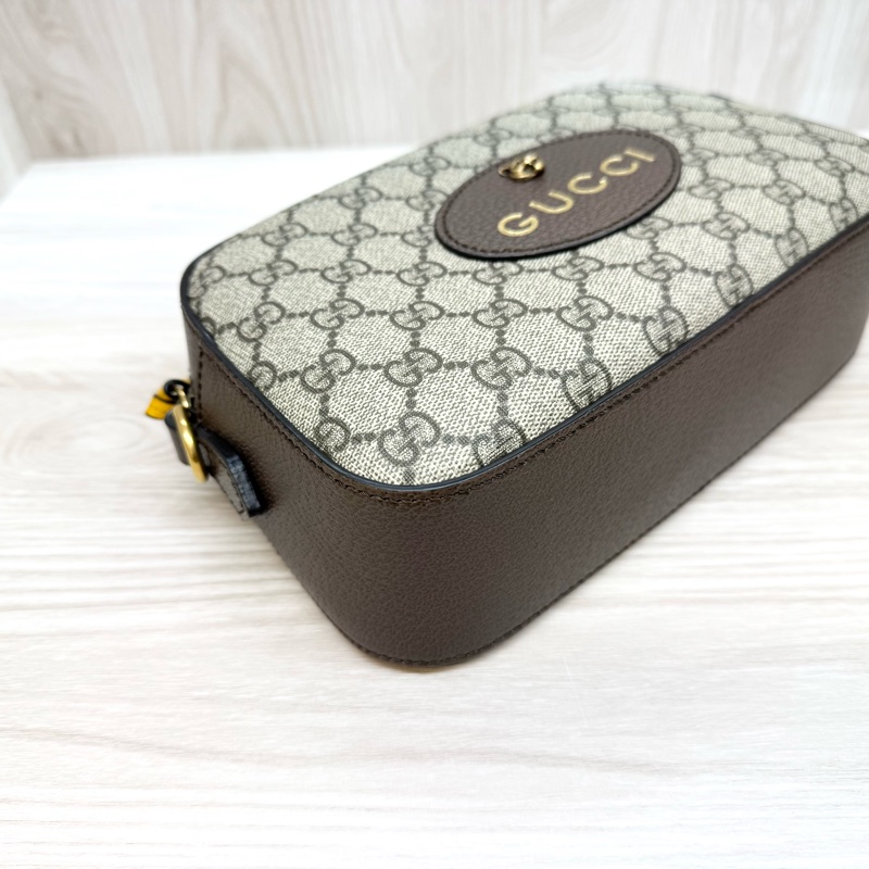 GUCCI老花虎頭綠紅綠背帶側背包 476466-8