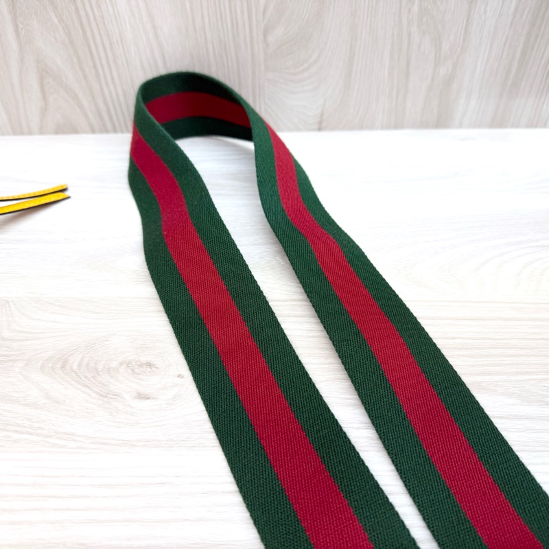 GUCCI老花虎頭綠紅綠背帶側背包 476466-16