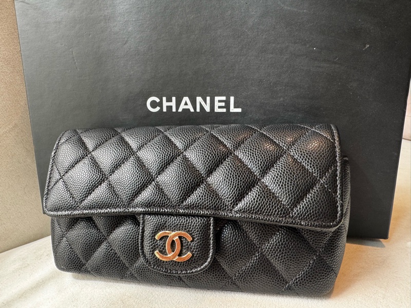 《Chanel》香奈兒WOC Mini牛皮鏈條小包/手機包-0