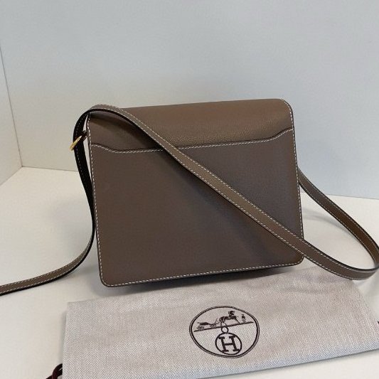 閒置新 Hermes愛馬仕 經典Roulis豬鼻子23 大象灰金扣肩背包-1
