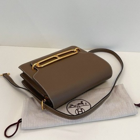 閒置新 Hermes愛馬仕 經典Roulis豬鼻子23 大象灰金扣肩背包-4