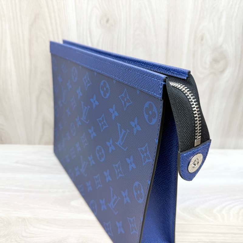 LV海洋藍色牛皮銀鍊Pochette Voyage MM手拿包M30423-3