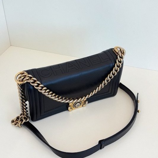 香奈兒/Chanel Leboy 黑金牛皮中號 浮雕字母logo鏈條包-4