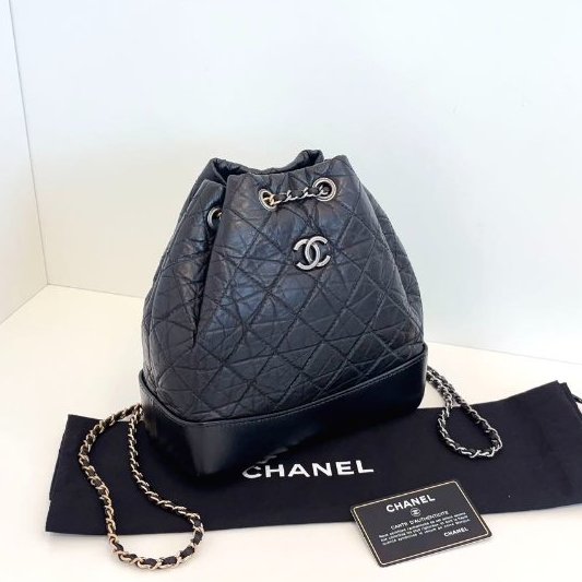 香奈兒/Chanel Gabrielle全黑色流浪小號後背包 經典金銀鴛鴦皮穿鏈條皺褶菱格牛皮-2