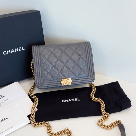 近新品 香奈兒/Chanel 灰色金扣荔枝皮leboy WOC鏈條包 芯片款-0