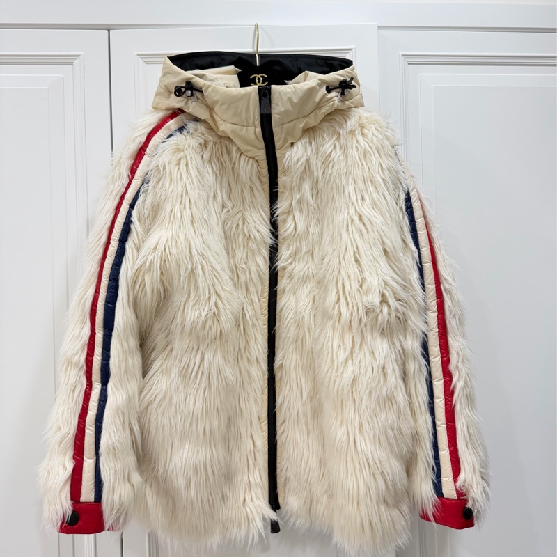 moncler MAGLIA CARDIGAN 滑雪系列 白色 毛毛 大衣 外套 夾克-8