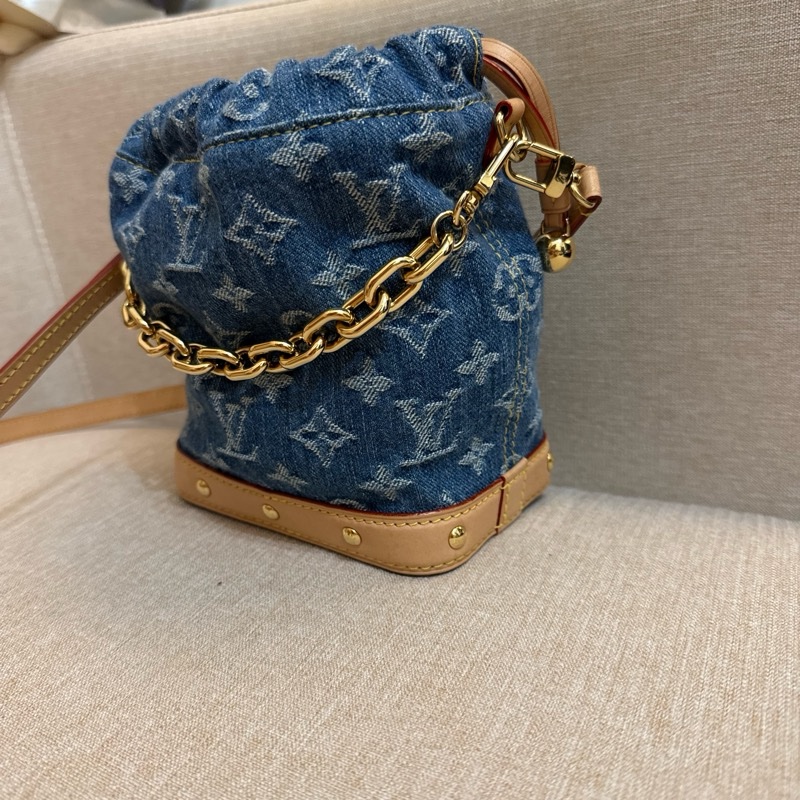 Louis Vuitton最新Nano Noé 藍色Monogram圖案牛仔布水桶包-3
