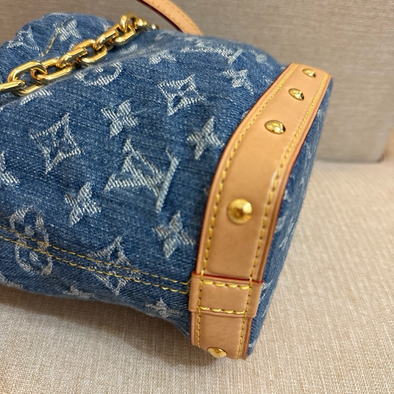 Louis Vuitton最新Nano Noé 藍色Monogram圖案牛仔布水桶包-12