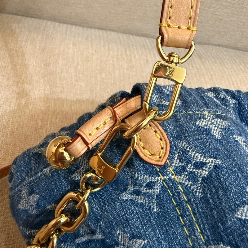 Louis Vuitton最新Nano Noé 藍色Monogram圖案牛仔布水桶包-18