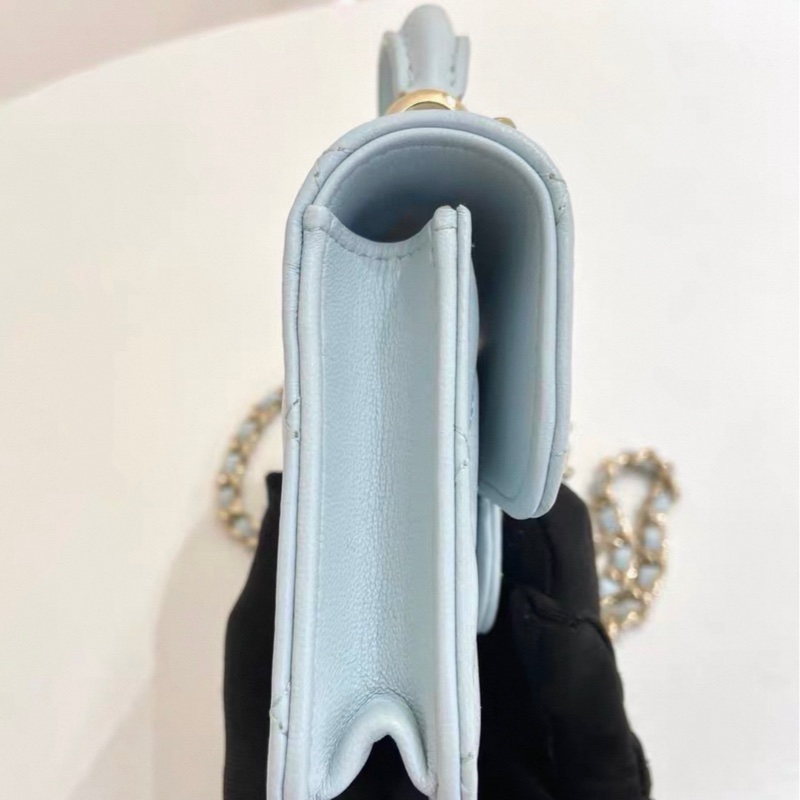 【96新✨ 全網最低價】 Chanel mini woc 天藍色 金扣 手柄 羊皮 斜挎包 王心凌同款(下單前先詢問庫存❗️)-5