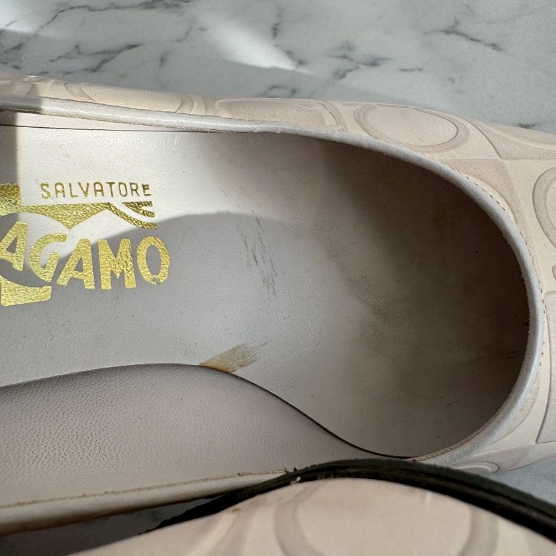 🎉優雅高級 Ferragamo 米白色LOGO高跟鞋-5