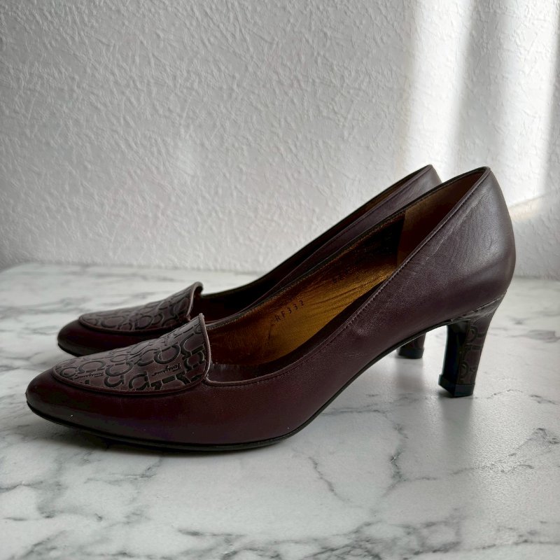 ❤️復古風格必入 Ferragamo 藏紅色復古高跟鞋-2