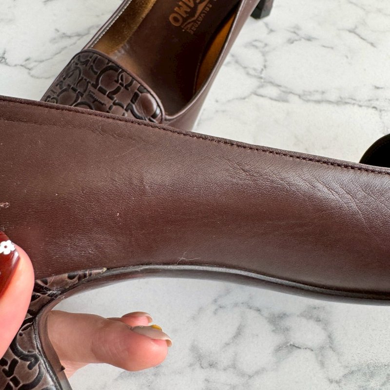 ❤️復古風格必入 Ferragamo 藏紅色復古高跟鞋-14