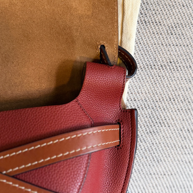 LOEWE Gate 中號包包 gate包-10