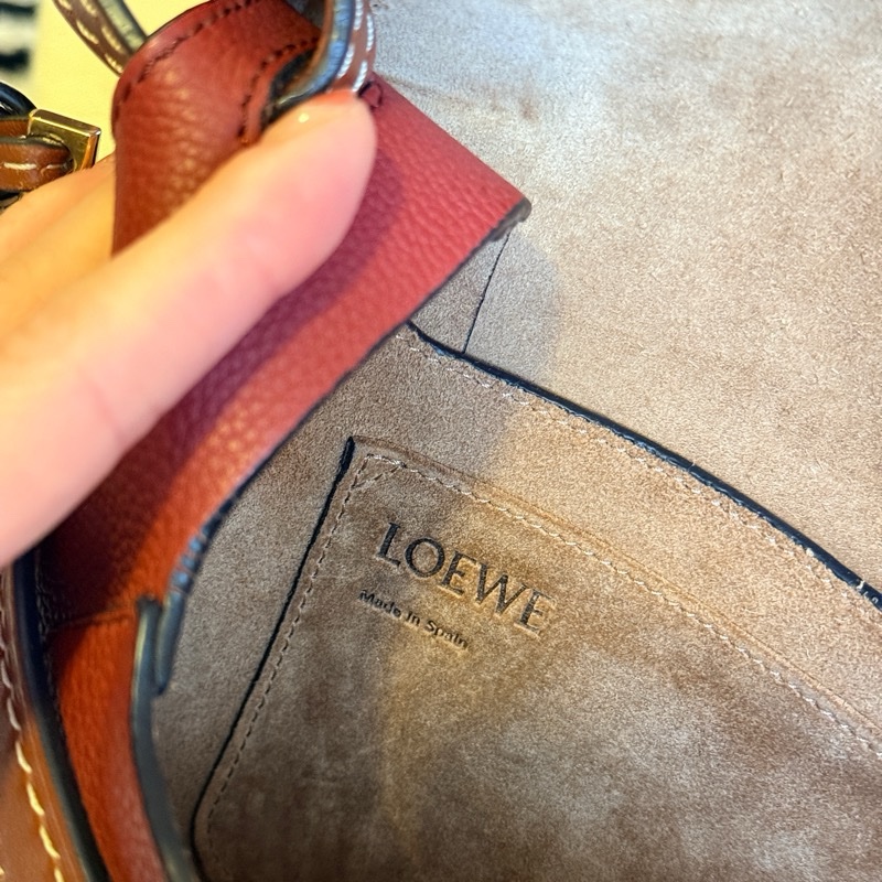 LOEWE Gate馬鞍紅包包 gate包 側背包 中號-19