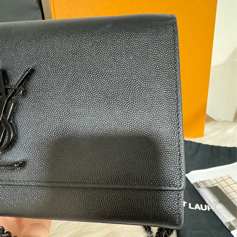 ysl kate so black 鏈包-11