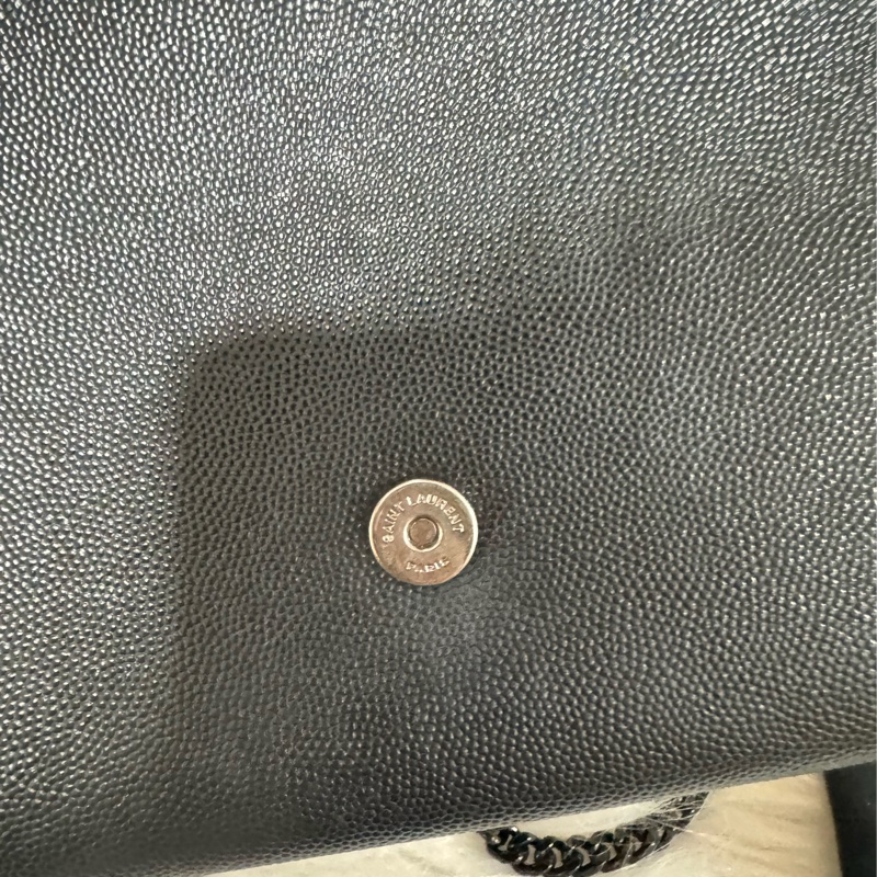 ysl kate so black 鏈包-24