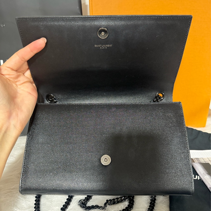 ysl kate so black 鏈包-26