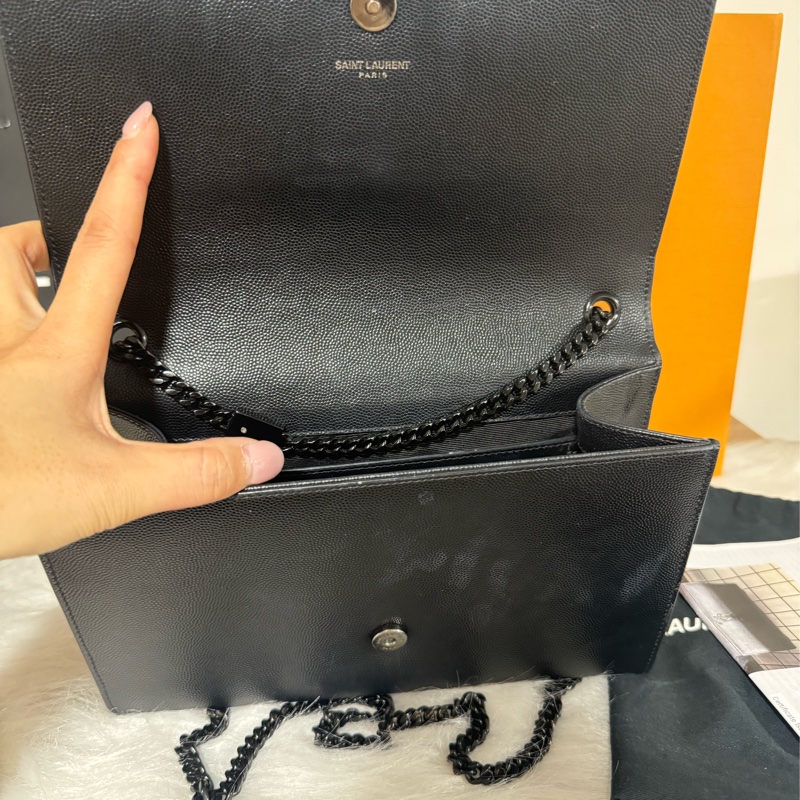 ysl kate so black 鏈包-28