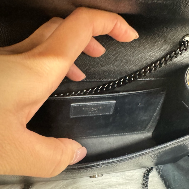 ysl kate so black 鏈包-29