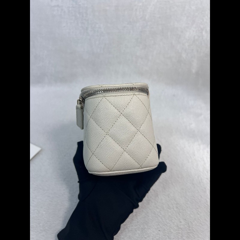Chanel Vanity Case-3